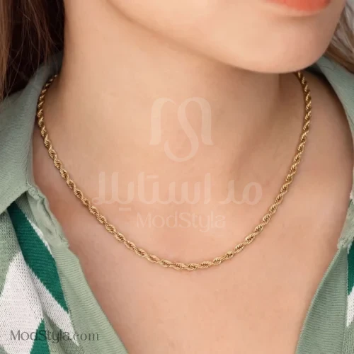 گردنبند طنابی طلایی ژوپینگ روی گردن مدل