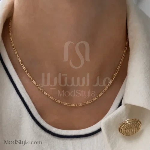 گردنبند زنانه طرح ولنتینو طلایی روی گردن مدل